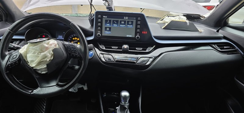 Toyota C-HR 125H Advance Plus 2020, foto 18