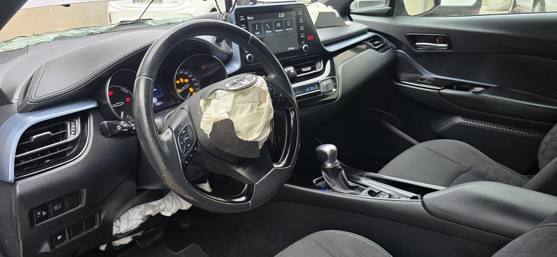 Toyota C-HR 125H Advance Plus 2020, foto 21