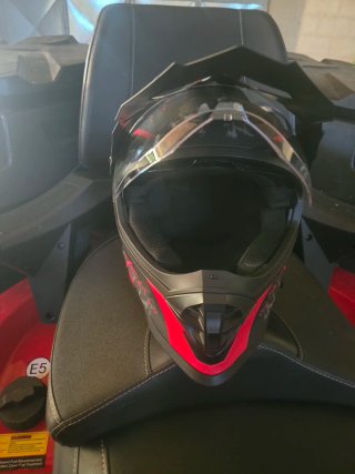 Casco enduro nuovo taglia L 58/59cm