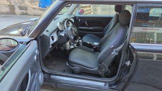 MINI Cooper 2003