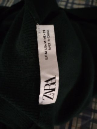 Jersey cuello alto Zara Talla M