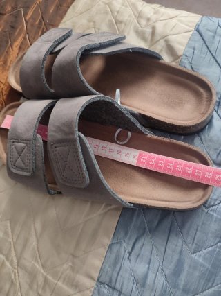 Sandalias de hombre grises