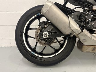 YAMAHA YZF1000
