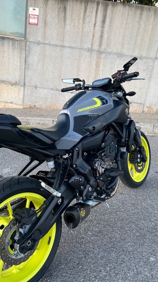 Yamaha MT-07 A2