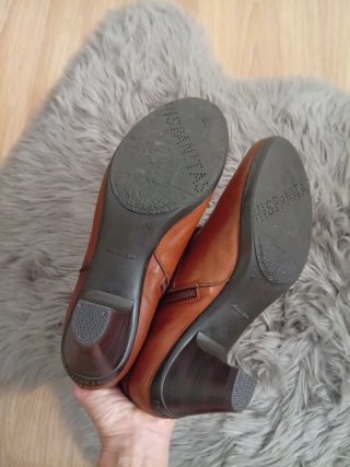 Botines de Piel Hispanitas