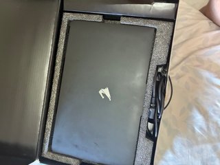 Ordenador portaril aorus 17