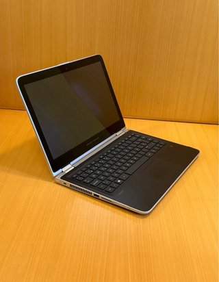 HP Pavilion x360 Convertible 13-s102ns / i5 8GB
