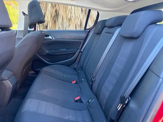 Peugeot 308 2016