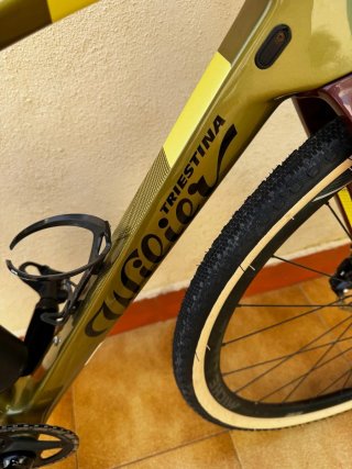 Bicicleta Gravel Wilier Jena