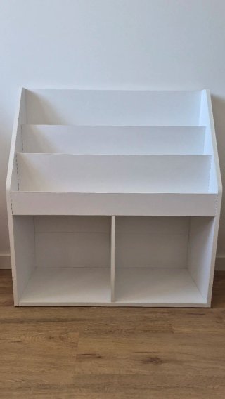 Estantería infantil para cuentos