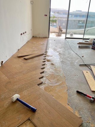 Instalación Parquet, Vinilos y Zócalos