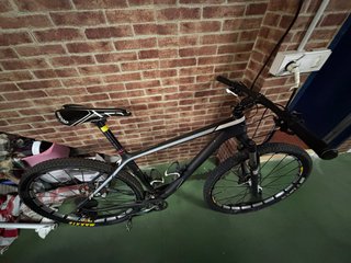 Bicicleta de Montaña 29 Fibra de Carbono