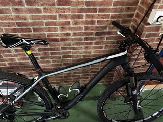 Bicicleta de Montaña 29 Fibra de Carbono