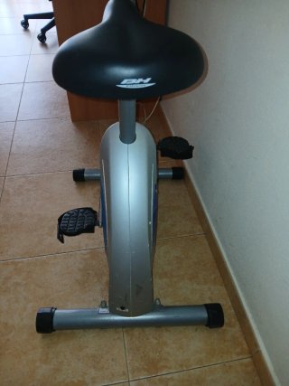 Bicicleta Estática BH Fitness Lorca