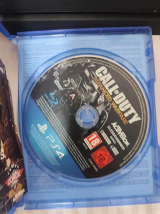 PS4 Fat Negra + 5 Juegos+cascos inalámbricos Sony
