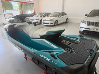 Moto de agua Sea-Doo GTR 325