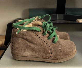 2 Pares de Zapatos para Niño Talla 22