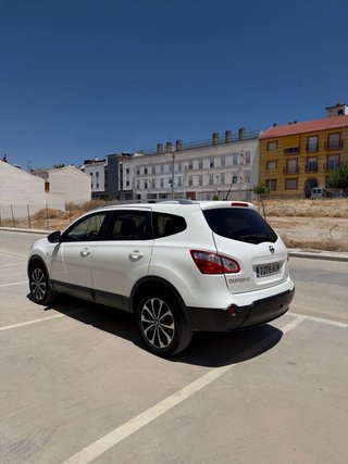 Nissan Qashqai +2