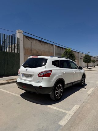 Nissan Qashqai +2