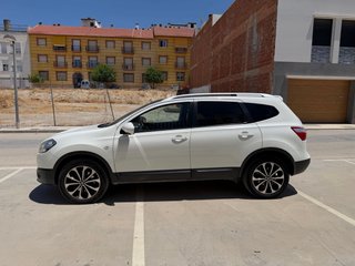 Nissan Qashqai +2