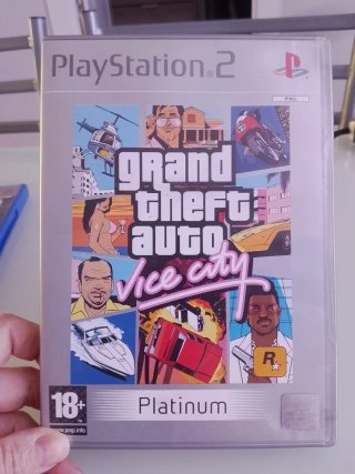 Lote 3 Juegos PS2: Tourist Trophy, GTA Vice City,