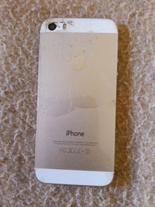iPhone 5s Plata (Se enciende) (Para piezas)