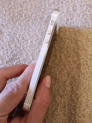iPhone 5s Plata (Se enciende) (Para piezas)