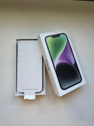 Apple iPhone 14 Midnight