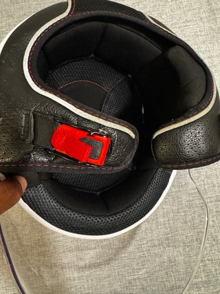 Casco de moto LS2 blanco con visera