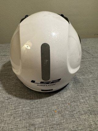 Casco de moto LS2 blanco con visera