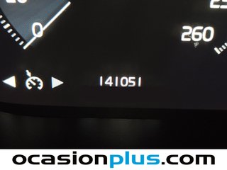Volvo XC60 D4 Momentum Auto 140 kW (190 CV)