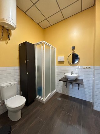 Local de barberia en de plaza Miraflores, 2
