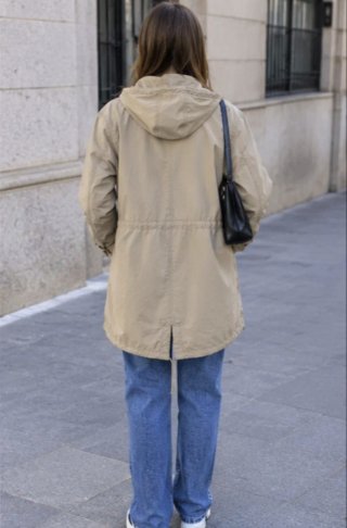Parka Levi’s Strauss & Co. Original en color beige