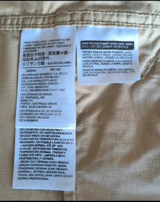 Parka Levi’s Strauss & Co. Original en color beige