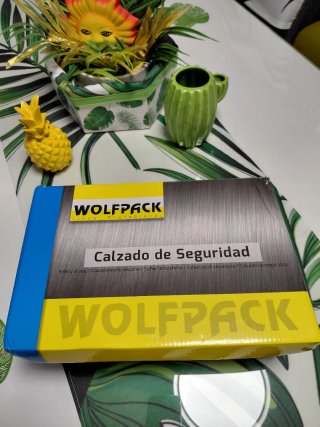 Zapatos de seguridad WOLFPACK S3 SRC Talla 41