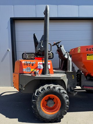 5674 DUMPER AUSA 3000 KGS ARTICULADO 4X4