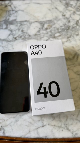 Oppo A 40
