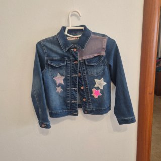Chaqueta tejana Desigual con estrellas reversibles