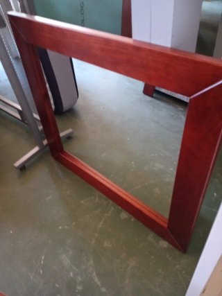 Cómoda de madera con 5 cajones