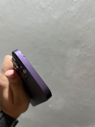 iPhone 14 Pro Max Morado