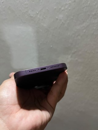 iPhone 14 Pro Max Morado