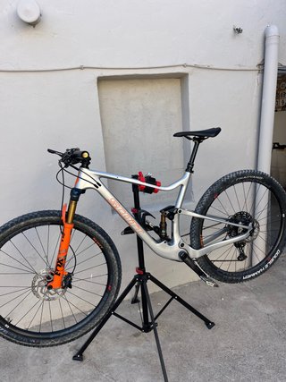 Bicicleta de Montaña Scott Doble Suspensión