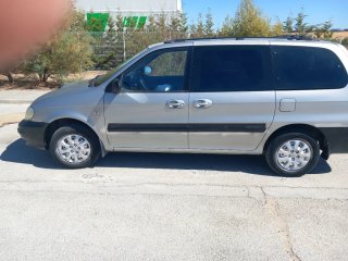 KIA Carnival 2004