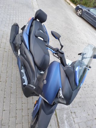 Yamaha X-Max 400 Maxi Scooter Azul/Negro