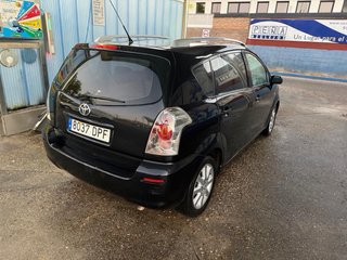Toyota Verso 2005