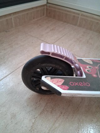 Patinete Oxelo de dos ruedas