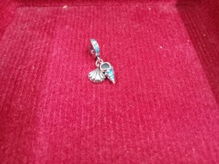Lote de 4 Charms Pulsera Pandora. Lote 75€. 22c/u.