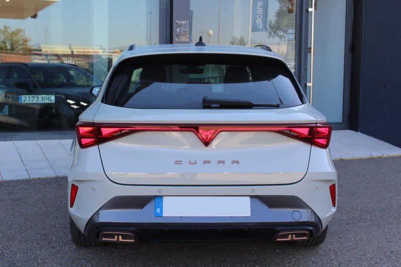 Cupra León 2025, foto 7