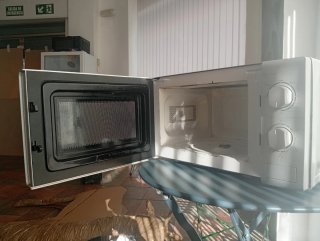 Microondas con Grill Saivod