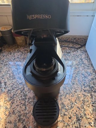 Cafetera de Cápsulas Negra